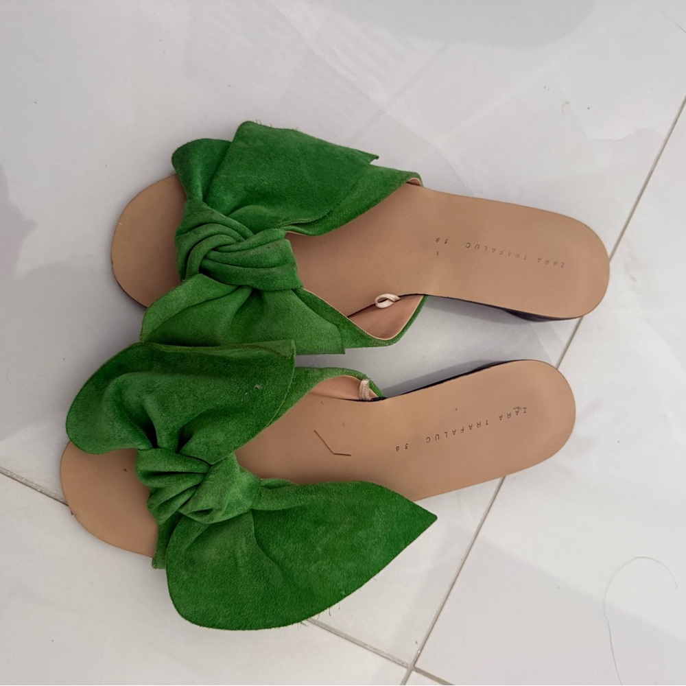 Zara Green Bow Slide Sandals